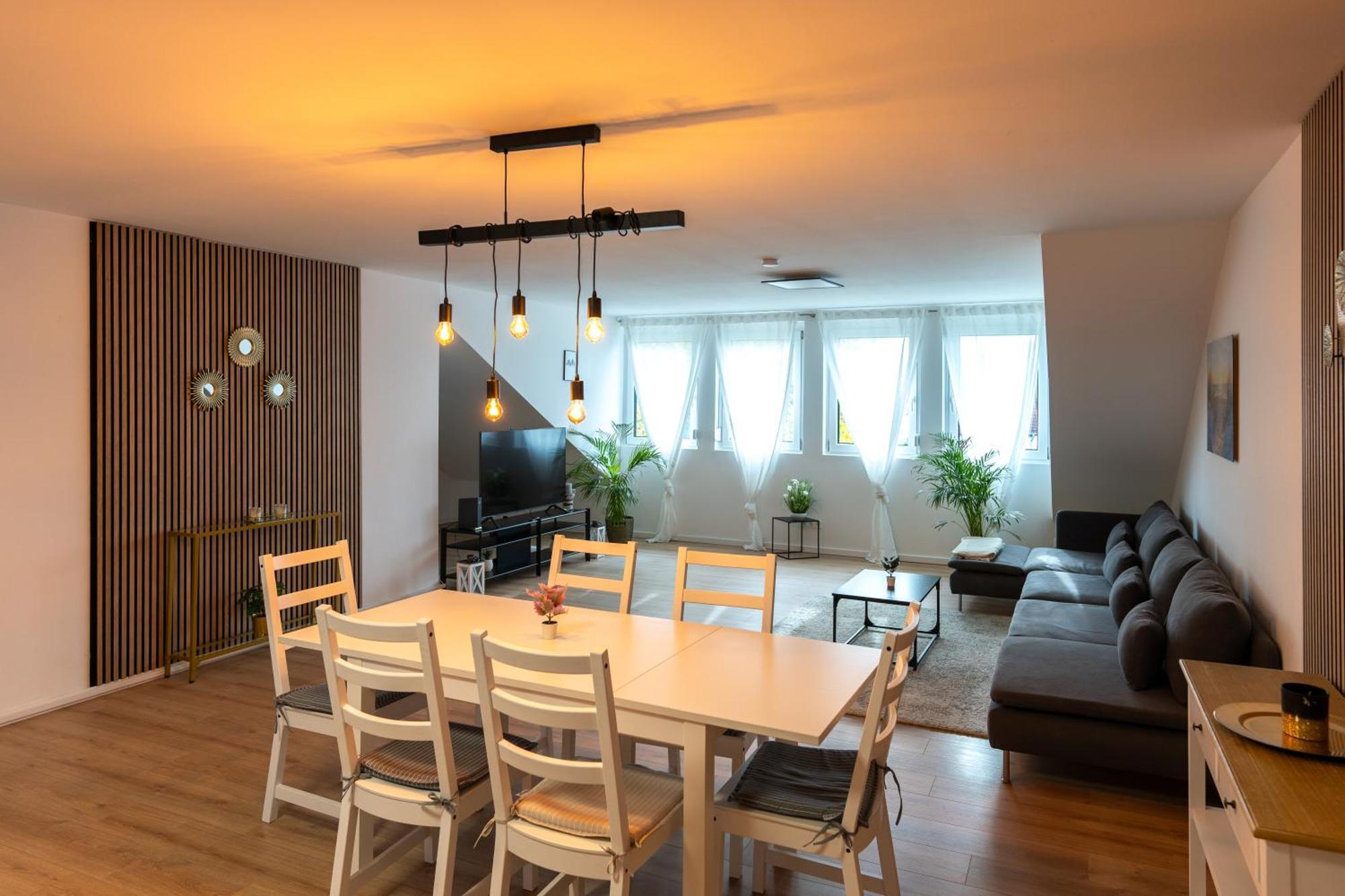 Apartment Im Dachgeschoss Plankstadt Eksteriør bilde